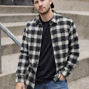 PacSun Men's Plaid Flannel Shirt Black White Yellow Medium Cotton NWT Streetwear